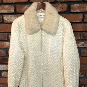 Omon crème colored quilted 3/4 length coat - XL